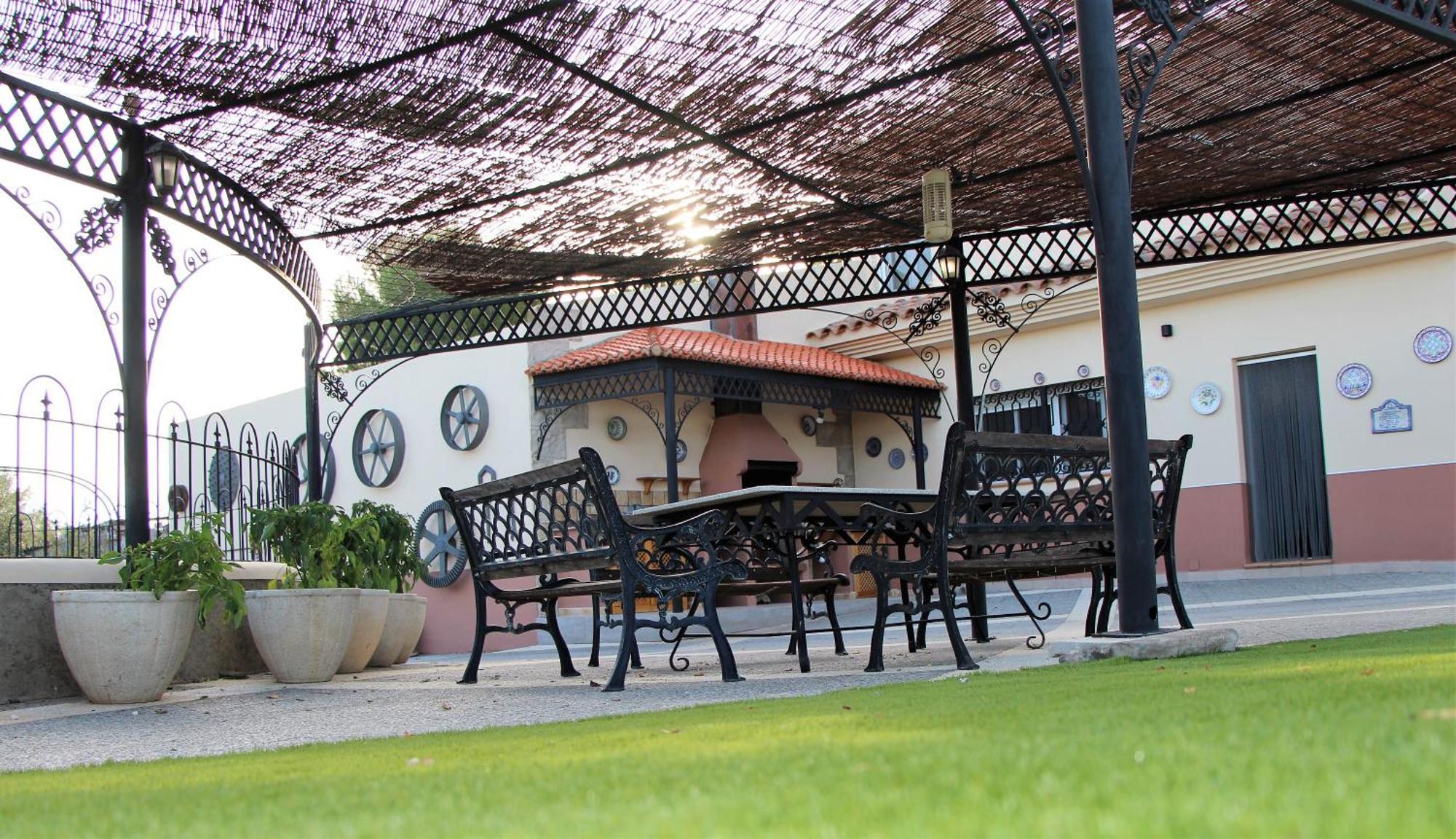 Cortijo La Torre De Caniles La Vega  Экстерьер фото